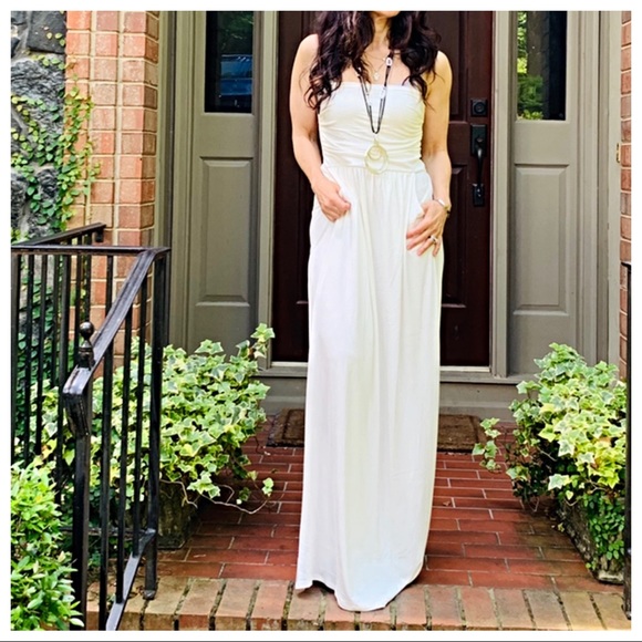 ✨LAST ONE✨Off white tube side pocket maxi dress - Picture 5 of 8